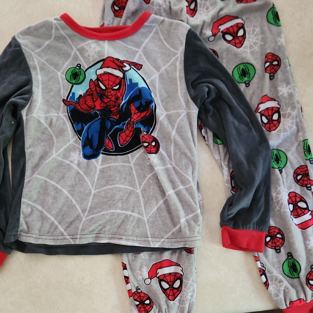Christmas Spider-Man Pajama Set with Red and Gray Design,